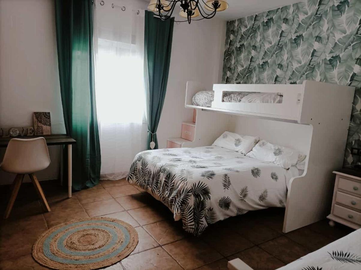 El Membrillar Villa La Carlota Ngoại thất bức ảnh