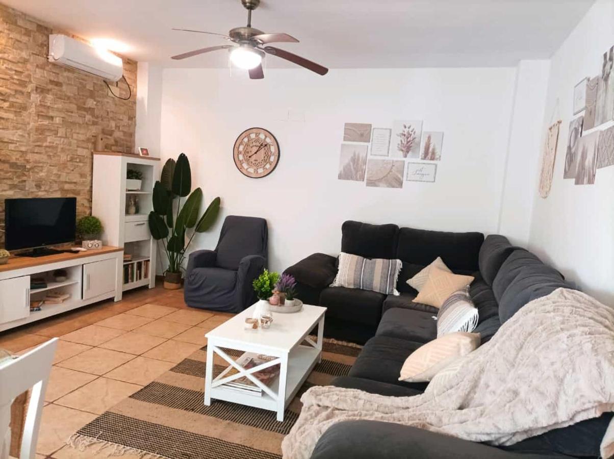 El Membrillar Villa La Carlota Ngoại thất bức ảnh